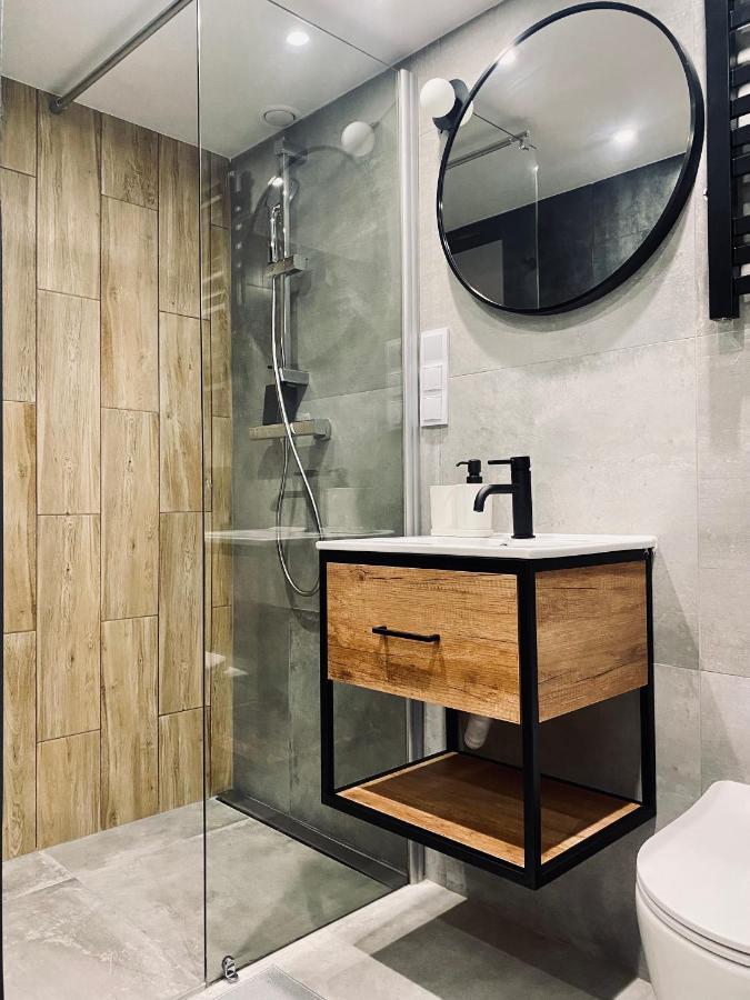 קרקוב Apartment Premium Jacuzzi For Couples, Old Town מראה חיצוני תמונה